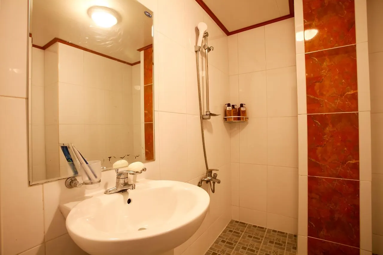 Gwangan Blue Moon Motel Puszan