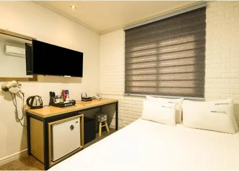 Gwangan Blue Moon Motel Puszan 2*,  Dél-Korea